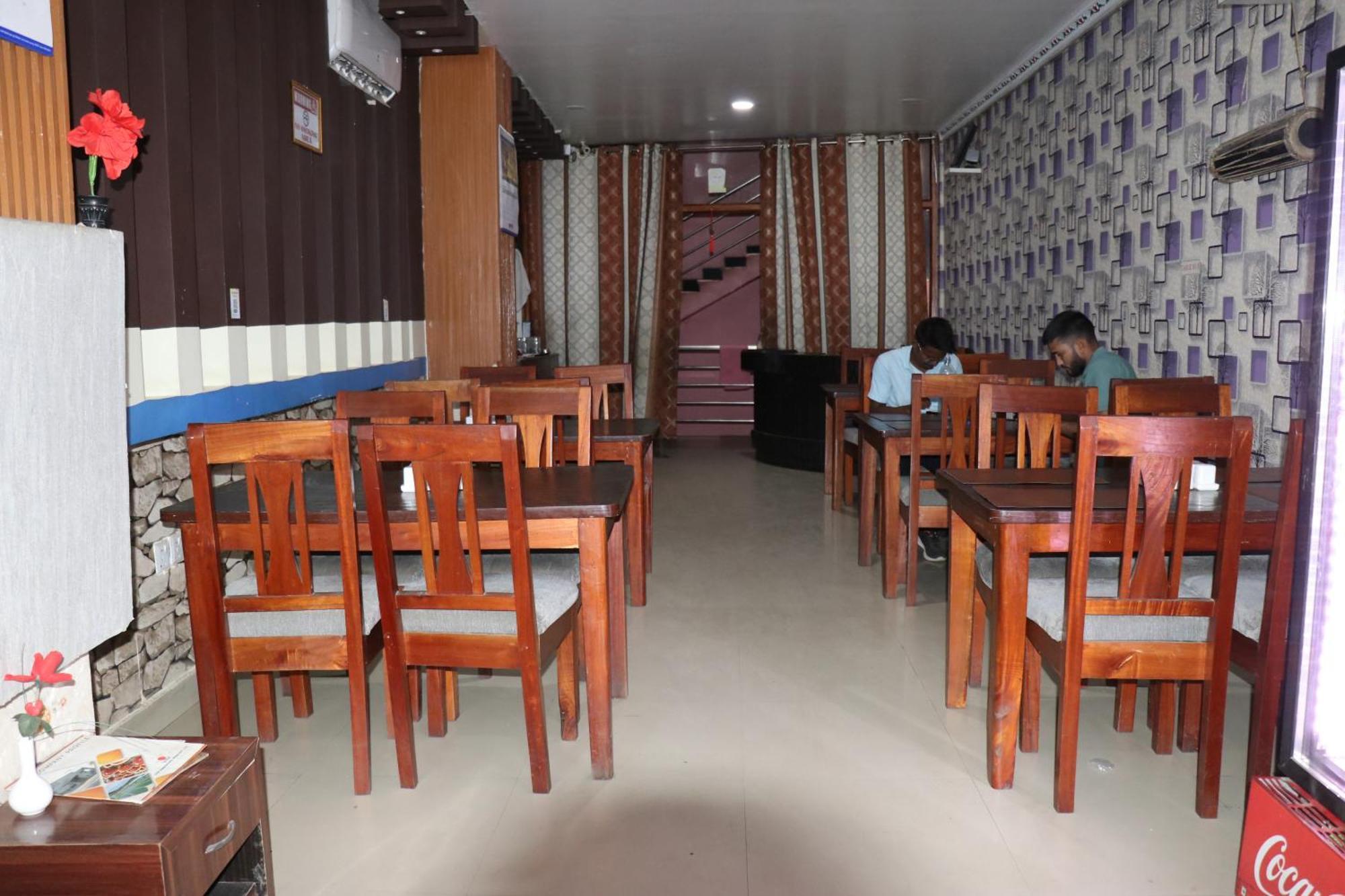 Hotel Megha Heritage Surkhet Ngoại thất bức ảnh