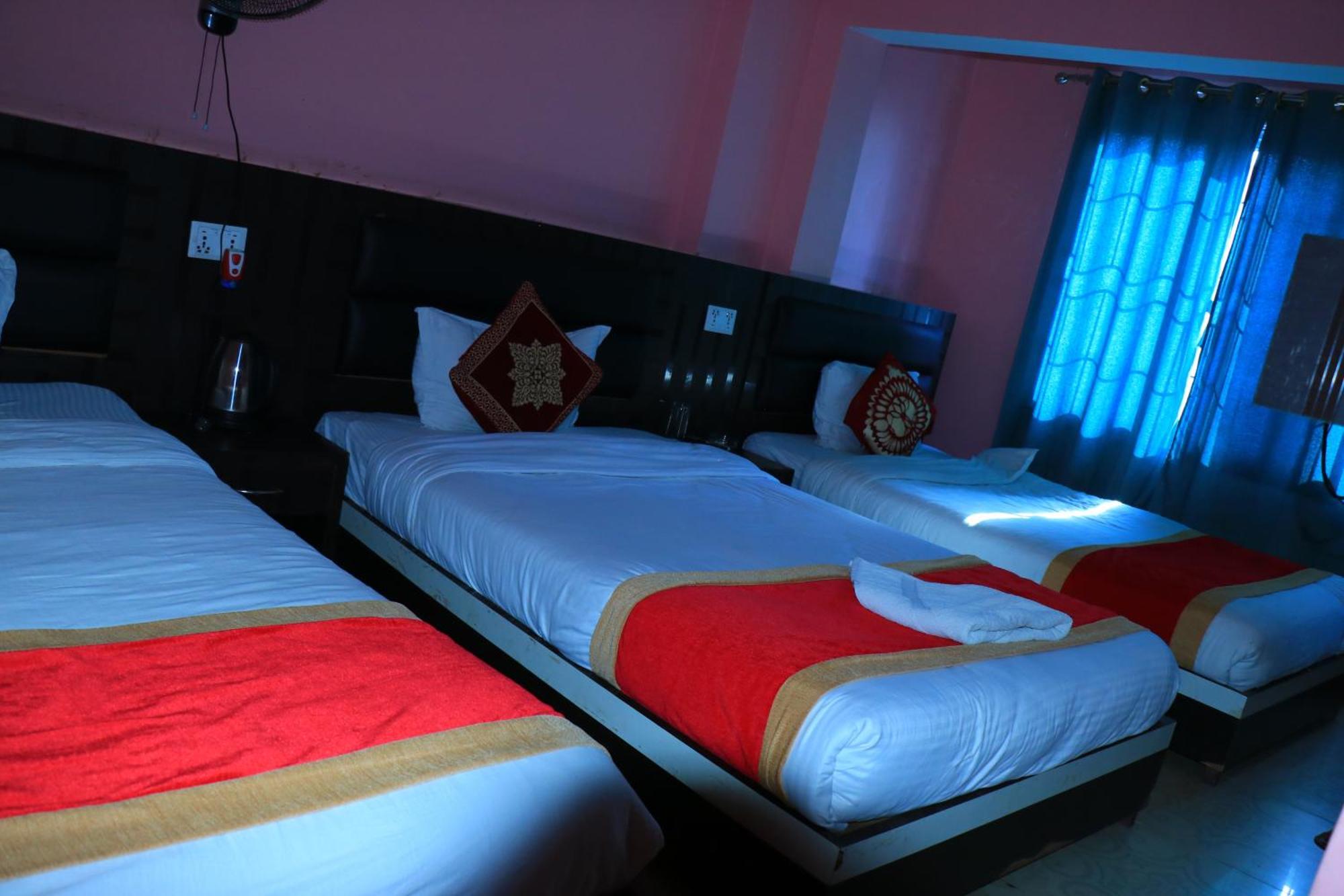 Hotel Megha Heritage Surkhet Ngoại thất bức ảnh